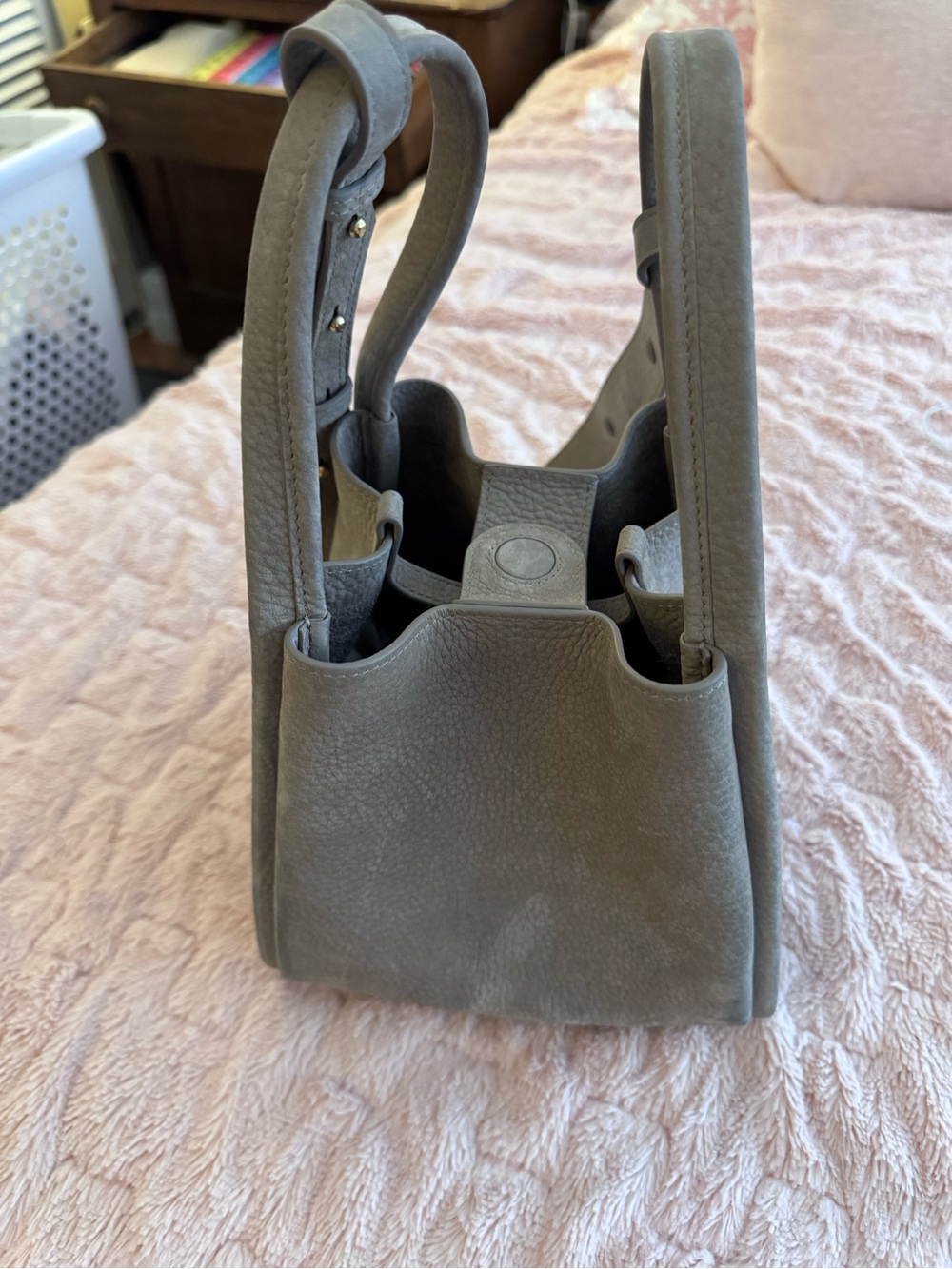 Songmont Gray Bucket Shoulder Bag - Picture 8 of 14